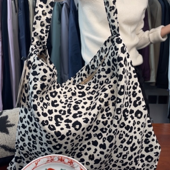 瓷片99。。。。。。。。。。。。。。。。。