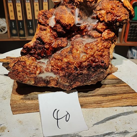 鹰***9松木40北沉香琥珀木天然造型山水摆件