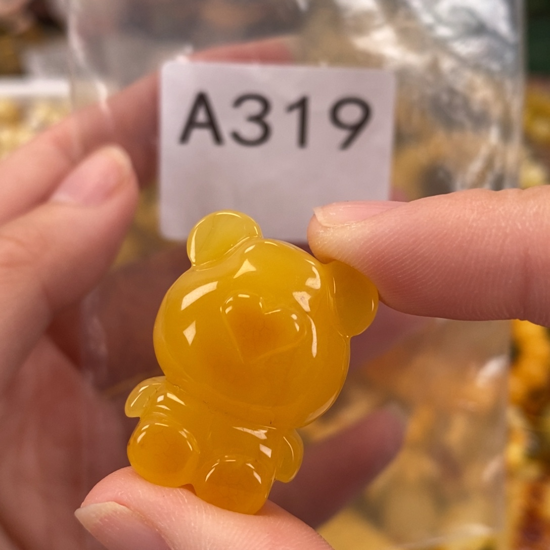 未镶嵌琥珀珠宝奇石