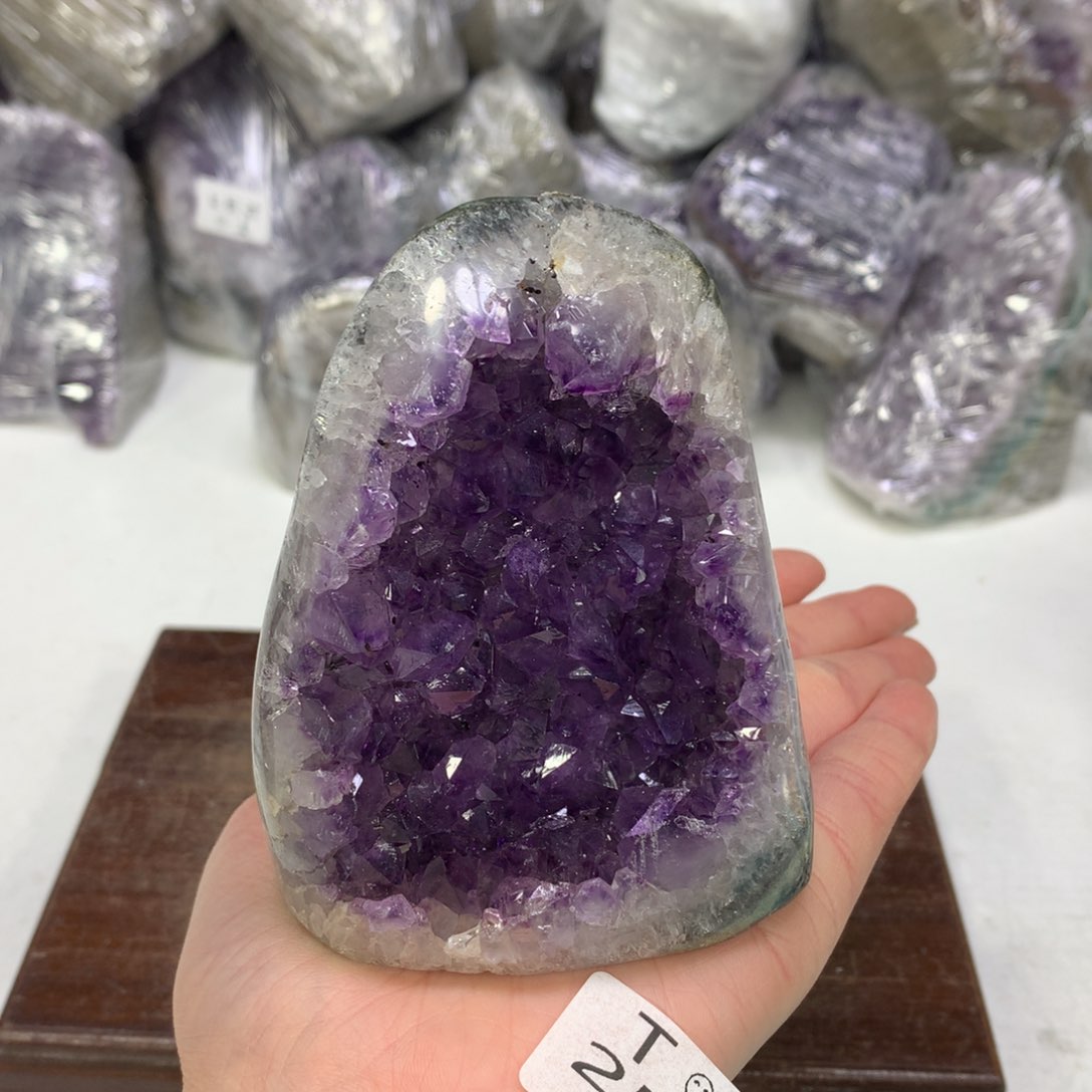 紫晶摆件未镶嵌水晶