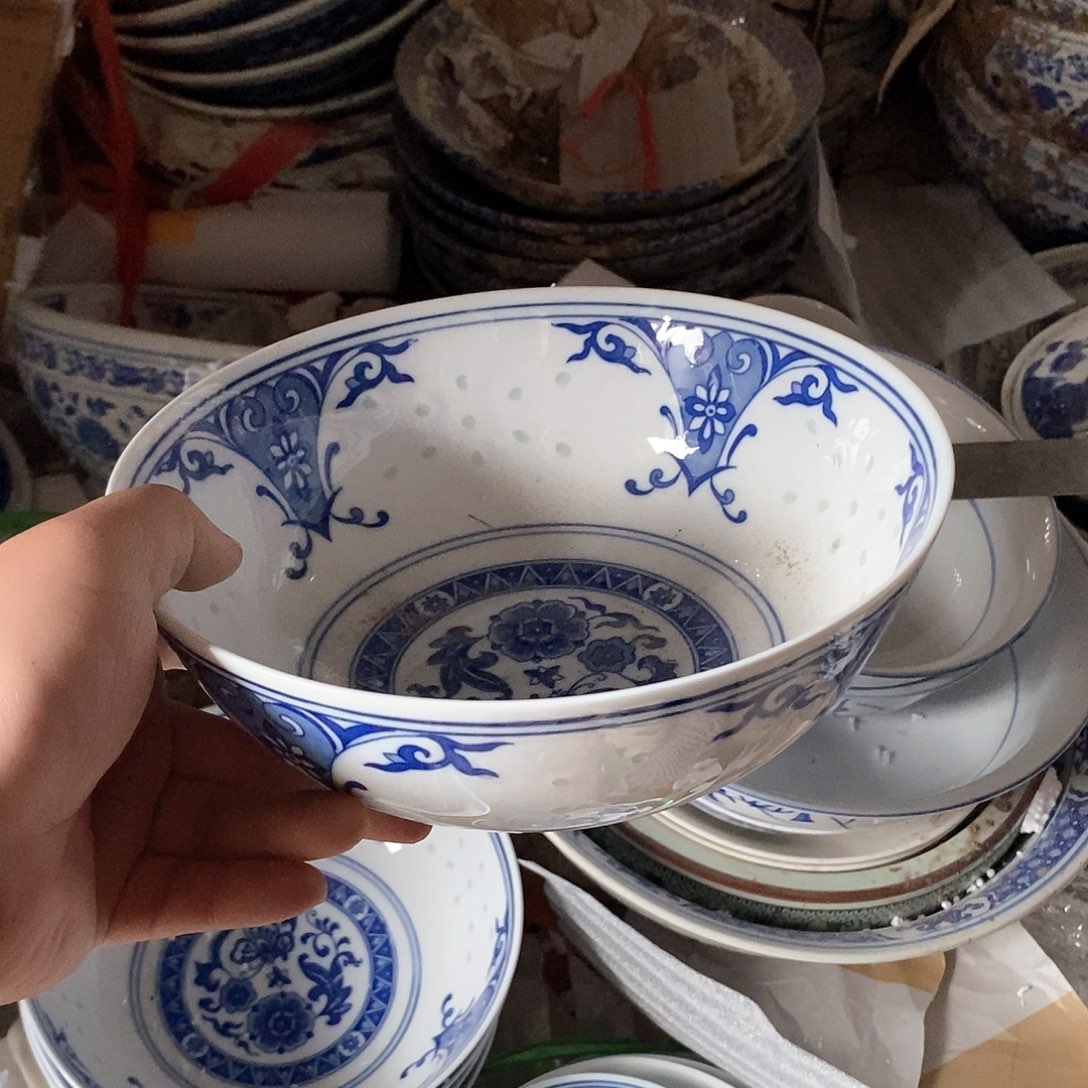 摆件8寸青花玲珑瓷碗