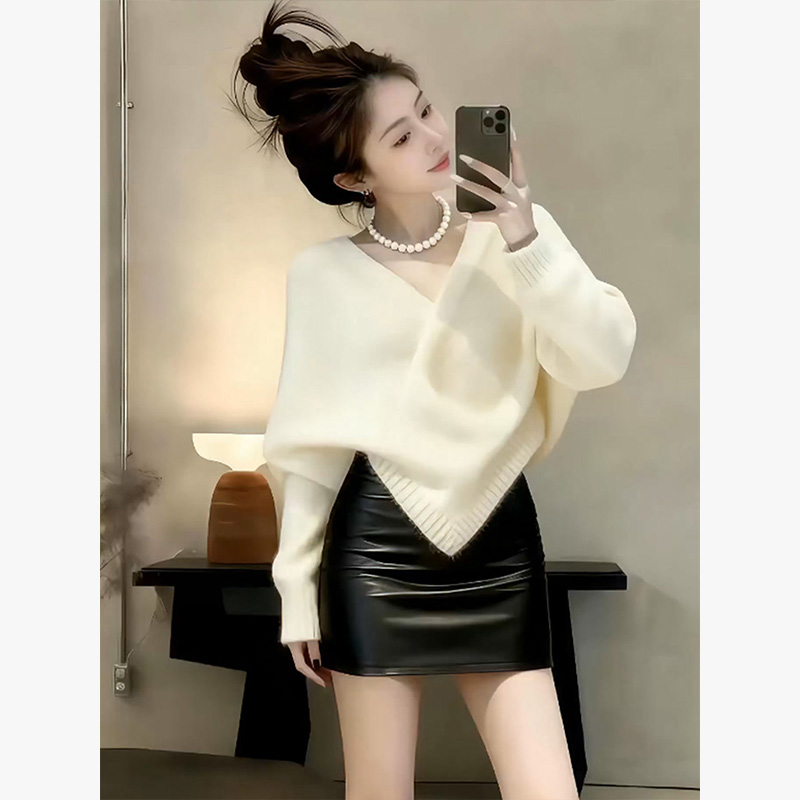 秋冬穿搭一整套2025新款不规则设计感显瘦气质针织上衣短裙两件套