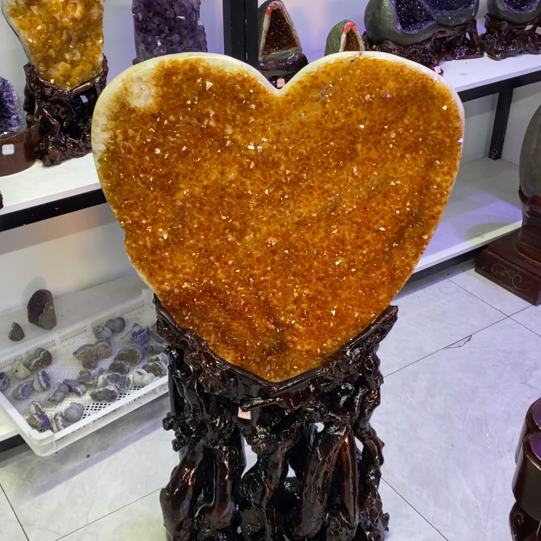 水晶摆件婷未镶嵌