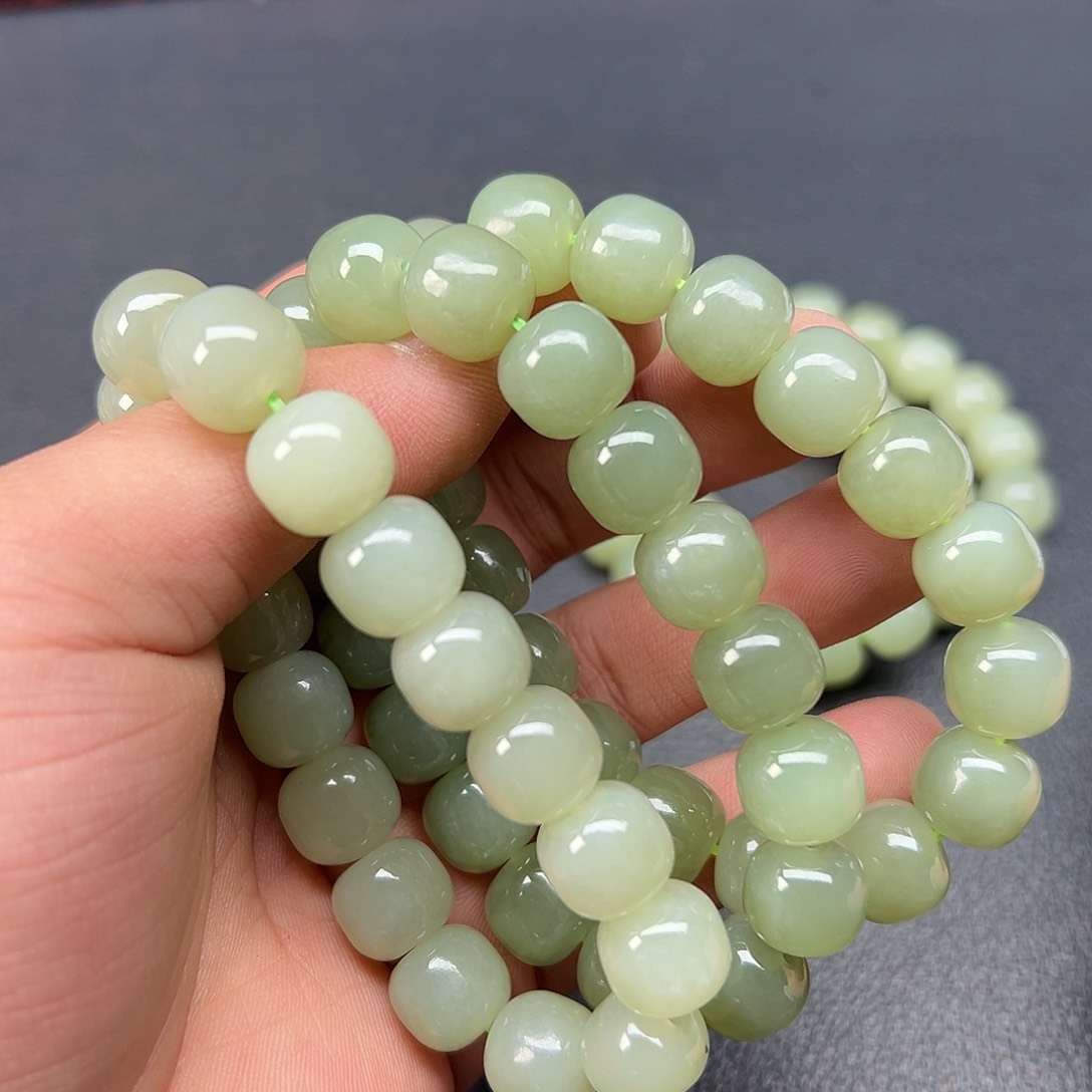 和田玉且末料卡12老型珠未镶嵌