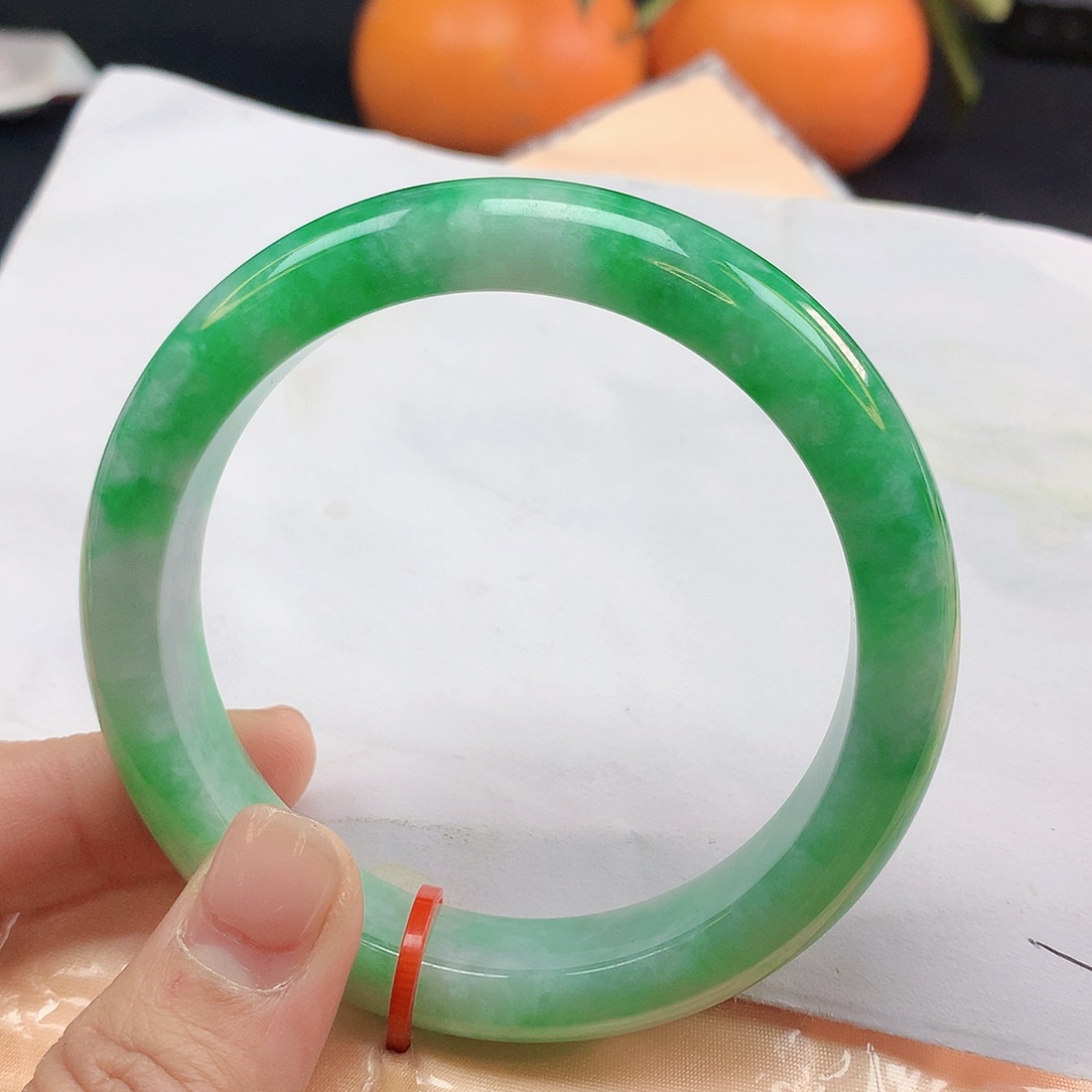 翡翠手镯未镶嵌60圈1326