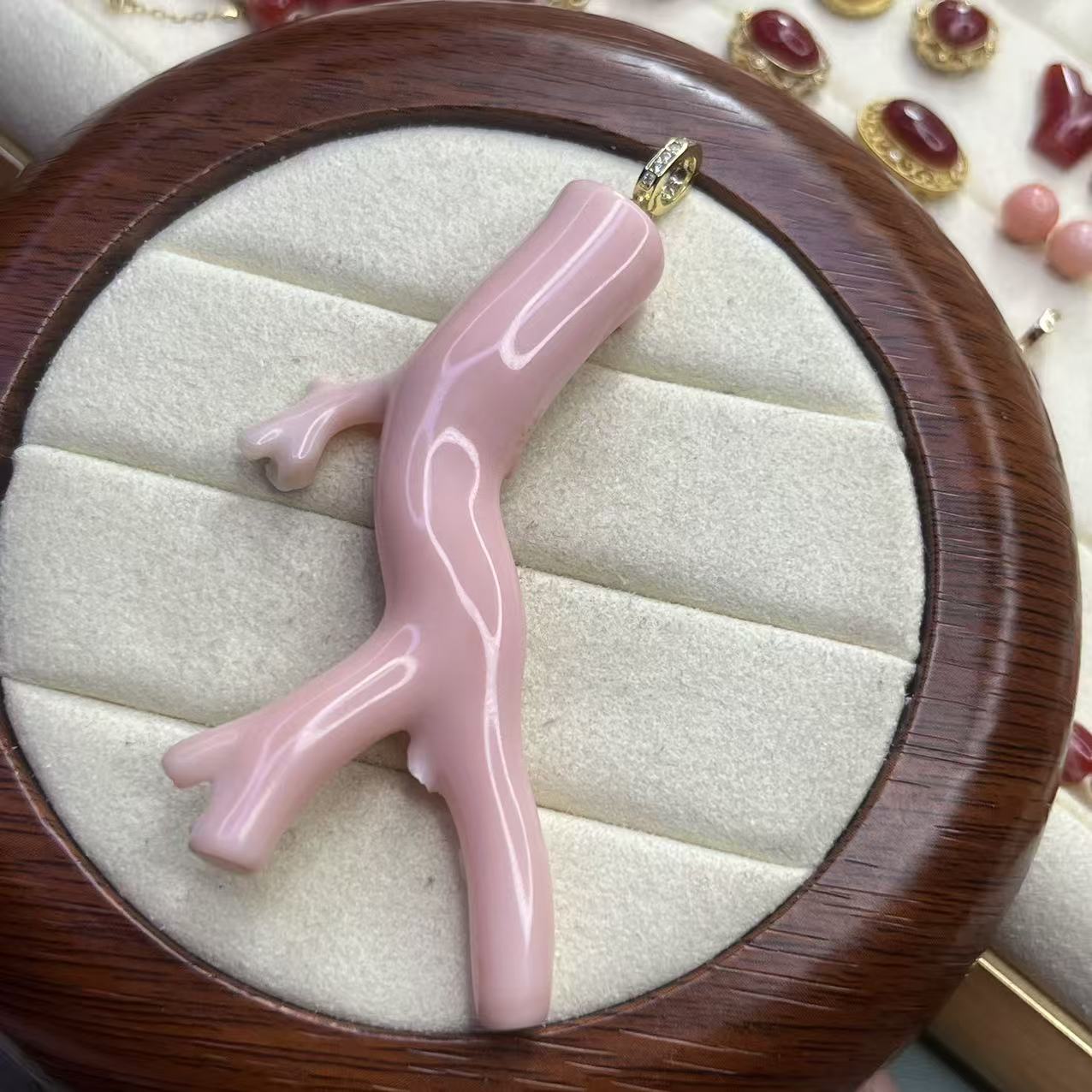 阿卡天使粉珊瑚原枝大吊坠