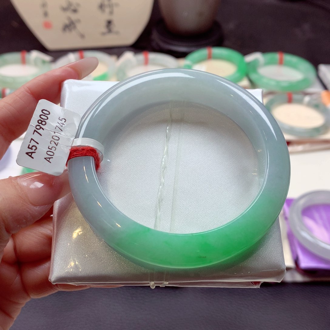 翡翠手镯未镶嵌正圈57.5（27号）89