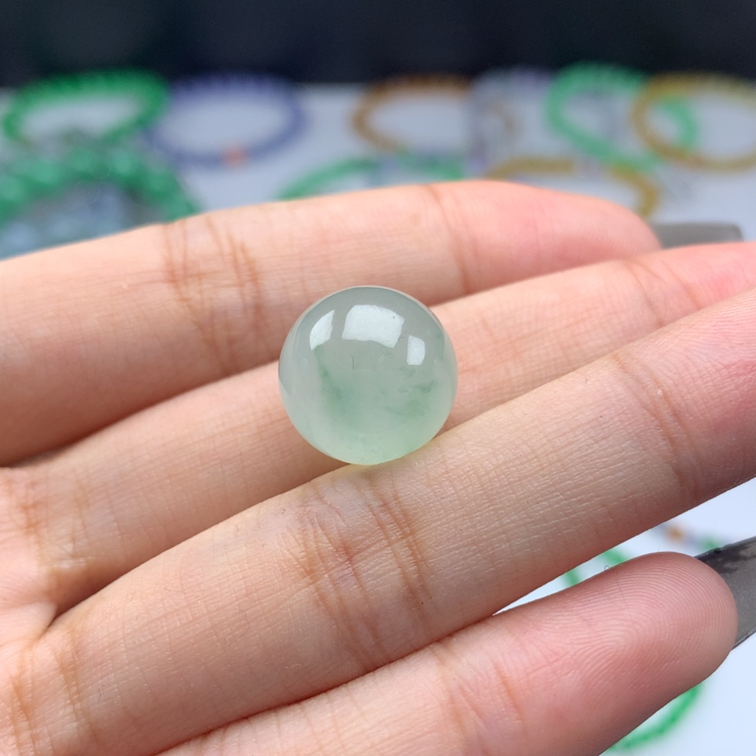 翡翠手链未镶嵌卡