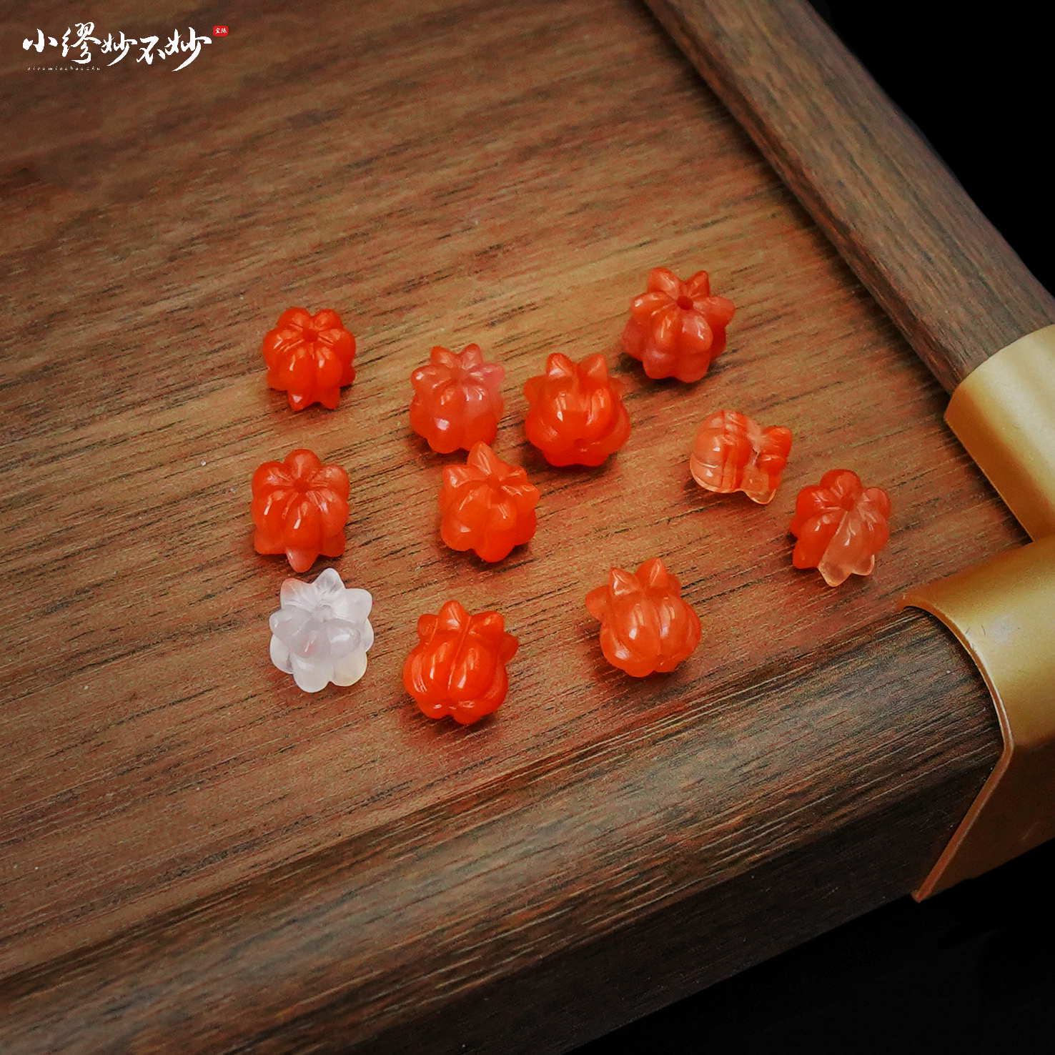 【缪老师严选】SJ2566 冰飘南红玉兰花配珠 多样性发其一