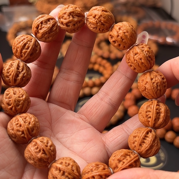 文玩核桃手串野生