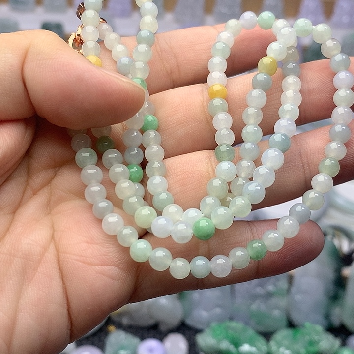 翡翠颈饰未镶嵌卡5.3
