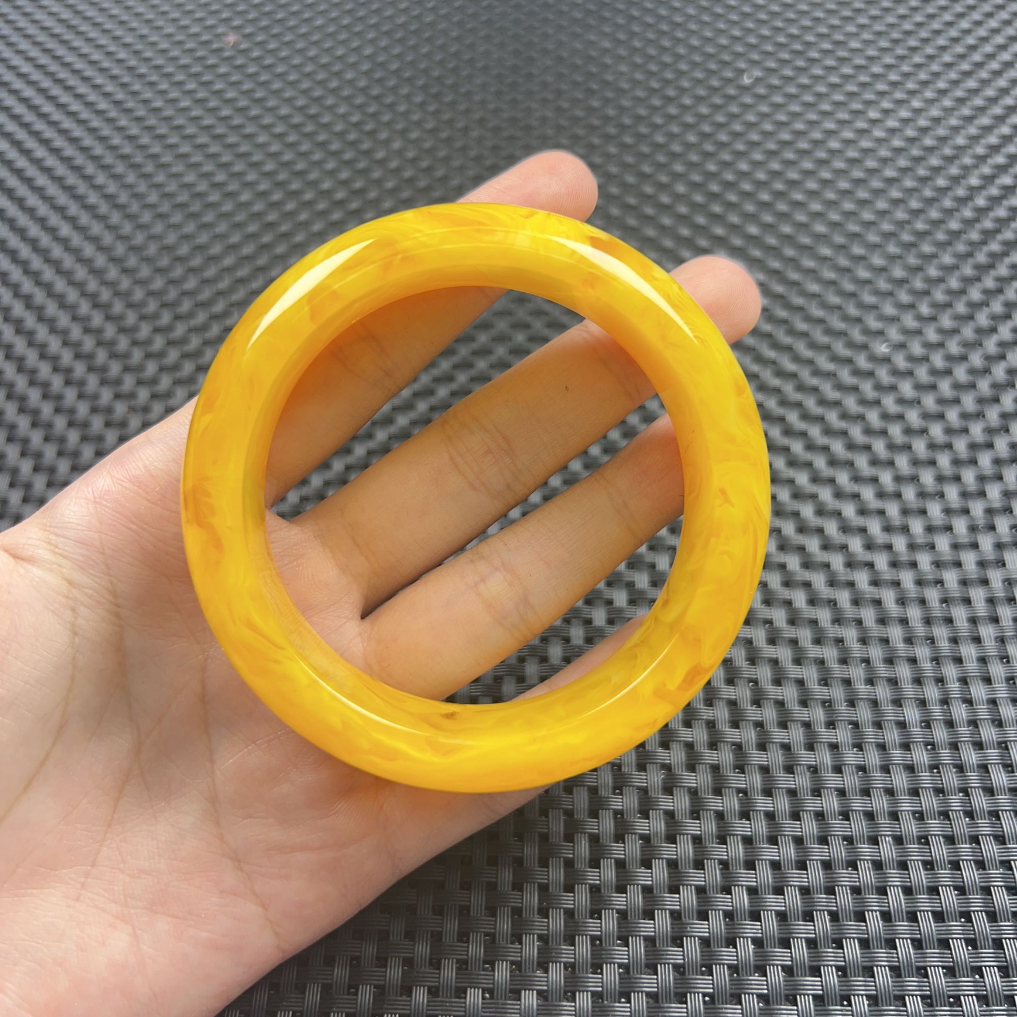 (老郑珠宝)W349鸡油手镯精致精百搭美气质时尚