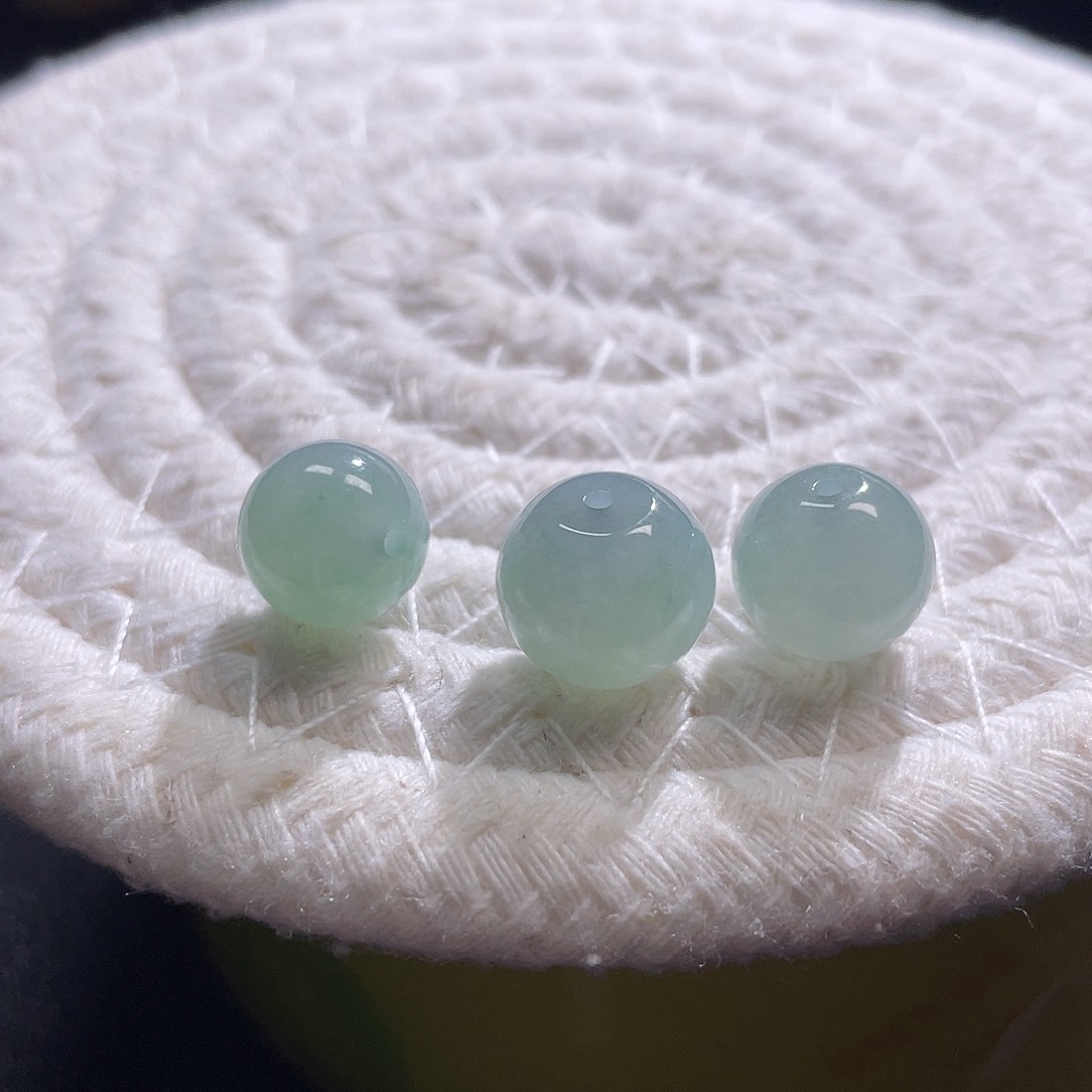 翡翠散珠缅甸翡翠a货卡10+一个