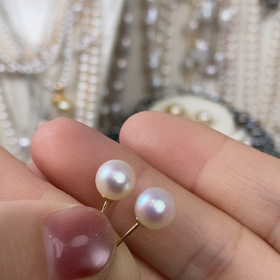 耳饰18K金镶嵌海水珍珠7.5-8