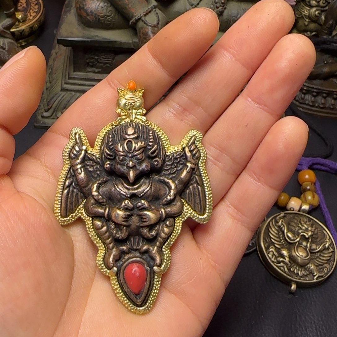 大***隅泥塑藏传牌子……藏传牌子