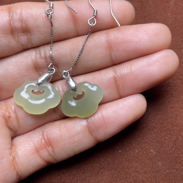 和田玉耳坠银S925镶嵌