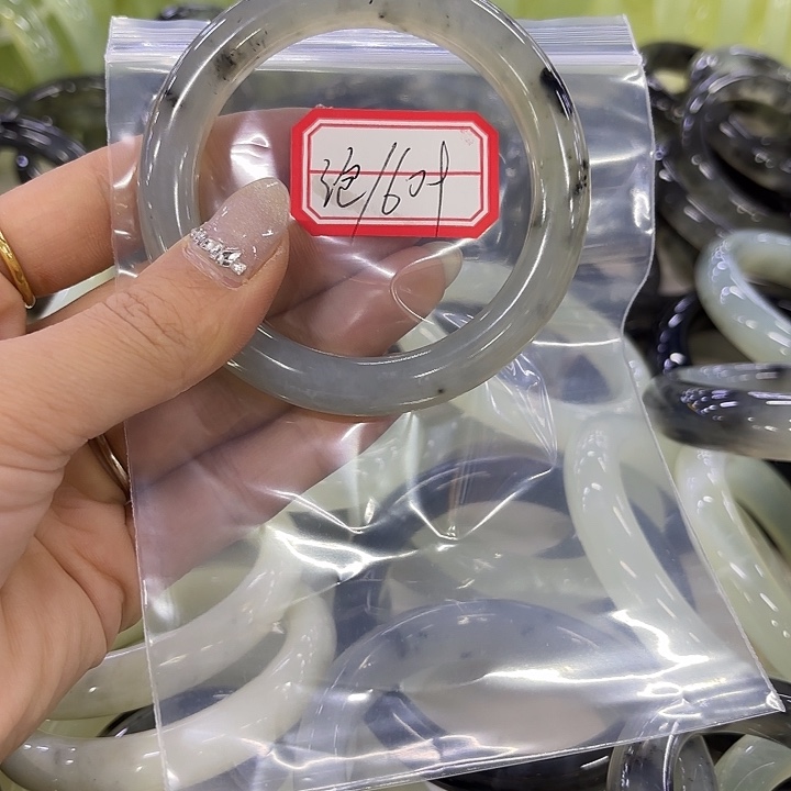 泡***师蛇纹石玉未镶嵌手镯