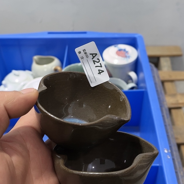 *****瓷片默认微瑕瓷器、茶具、壶、摆件，介意勿拍 