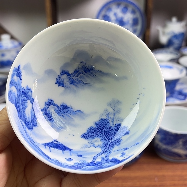 年终狂欢手绘特惠