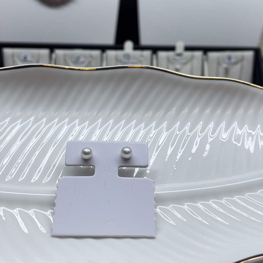 淡水珍珠银S925镶嵌颈饰