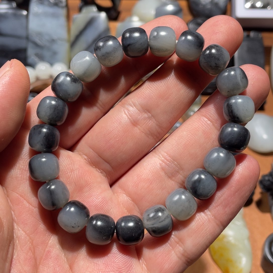 未镶嵌和田玉手串