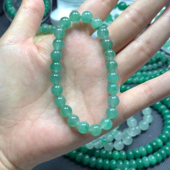 石英质玉未镶嵌手链