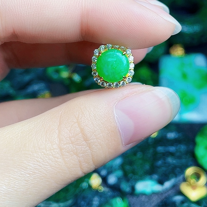 翡翠银S925镶嵌颈饰多样性