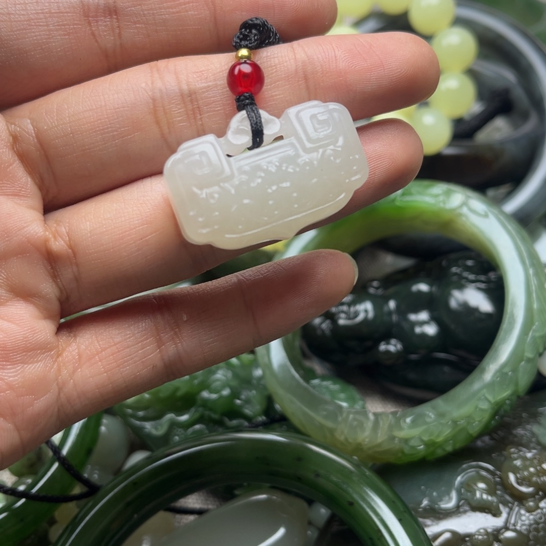 和田玉（白玉）未镶嵌颈饰