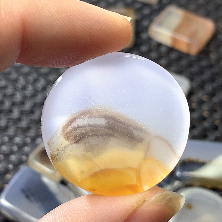 未镶嵌颈饰玛瑙/玉髓