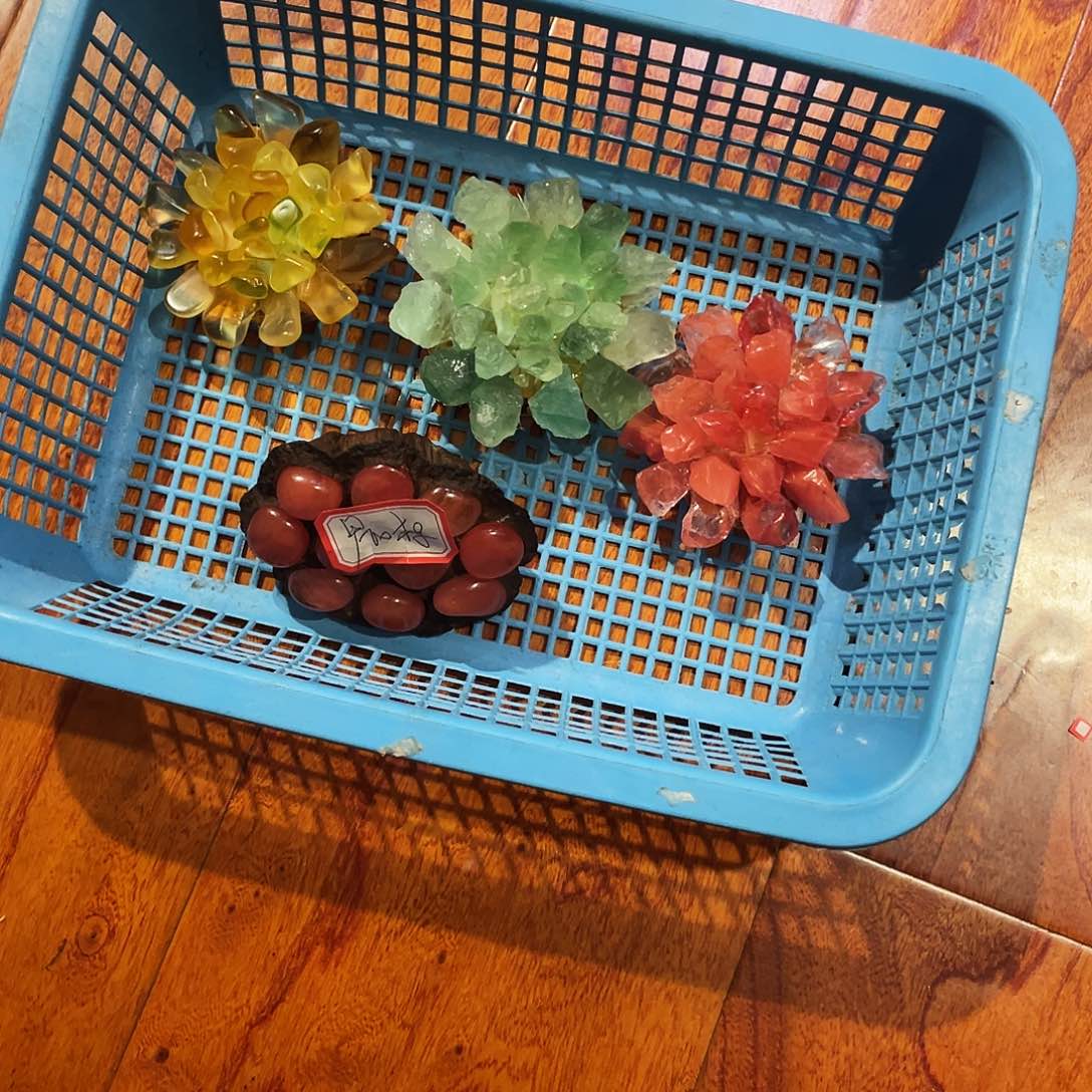 晨***林锆石非金属我在上课你呢么有