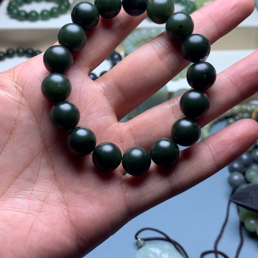 和田玉未镶嵌手链