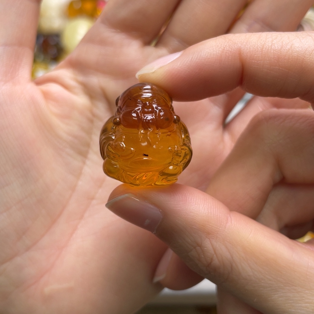 琥珀未镶嵌裸石天然琥珀
