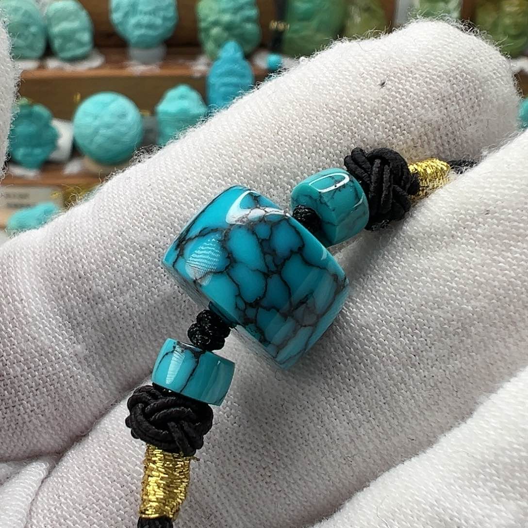 绿松石配饰未镶嵌