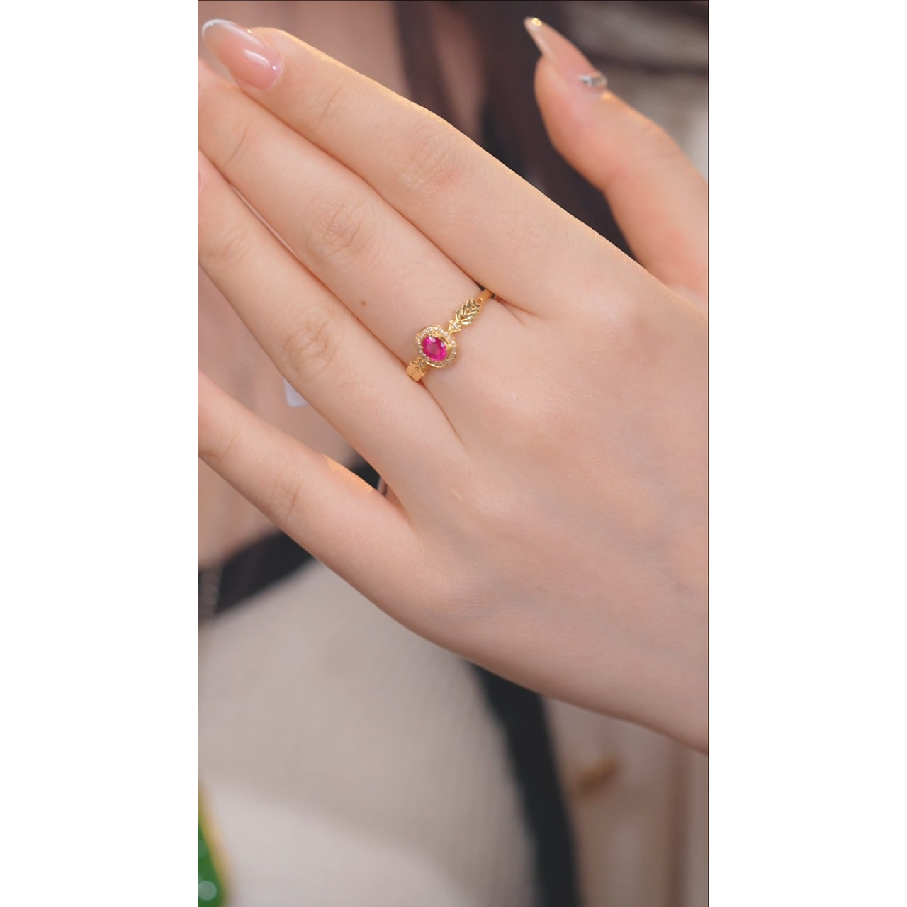 红宝石戒指18K金镶嵌（0.55ct）无烧 @@U7189