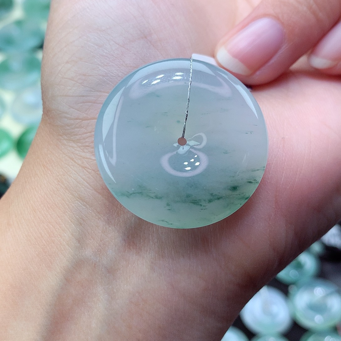 翡翠颈饰未镶嵌49尺寸31.4-6.1