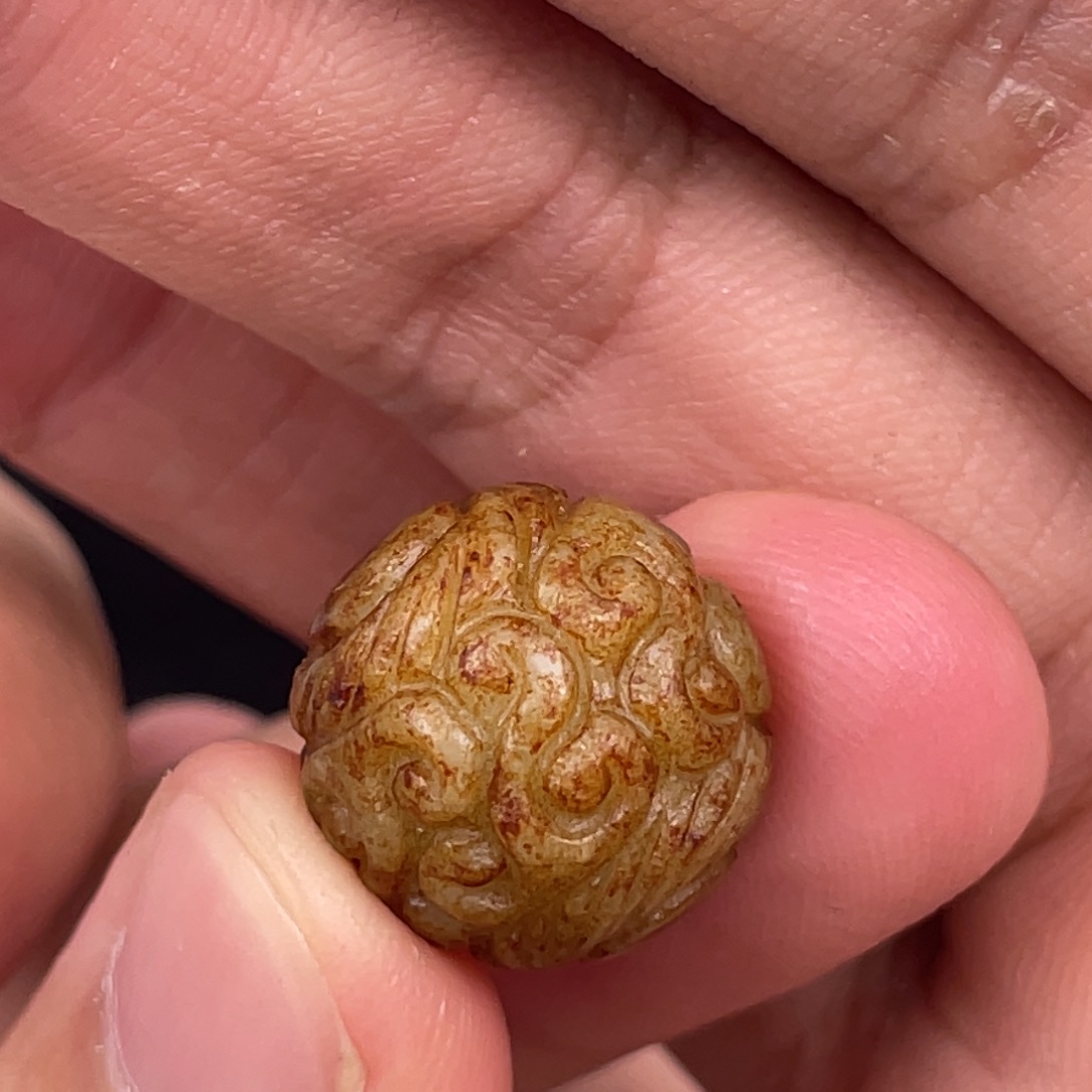 和田玉（糖玉）颈饰未镶嵌