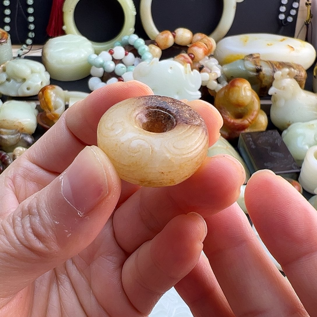 和田玉未镶嵌挂件