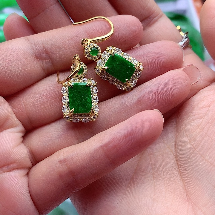 翡翠颈饰银S925镶嵌翡翠