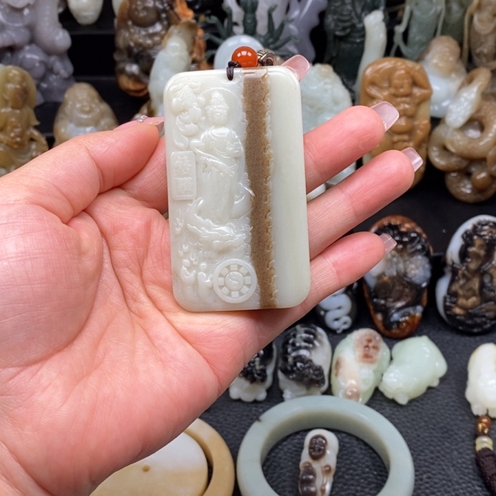 和田玉颈饰未镶嵌平*