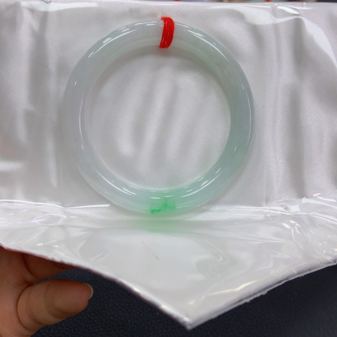 【闪购商品】翡翠手镯未镶嵌翡翠