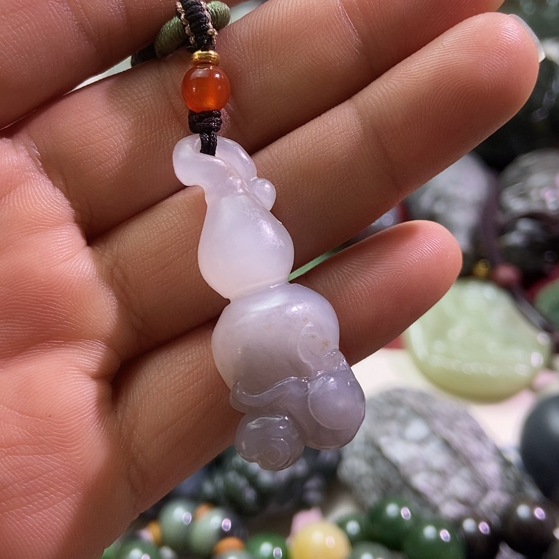 和田玉（糖玉）颈饰未镶嵌