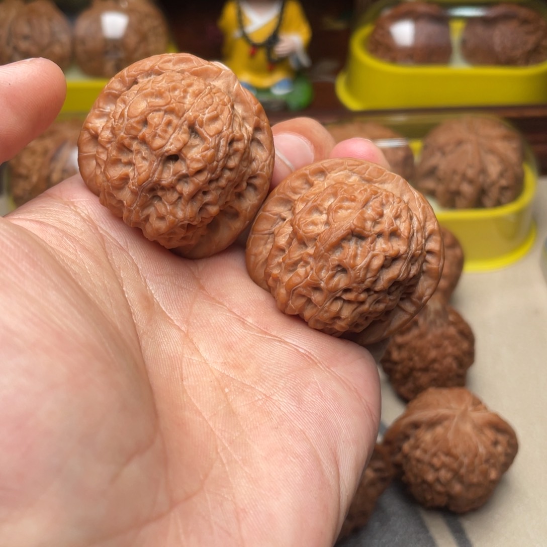 文玩核桃把件39血麒麟a 6