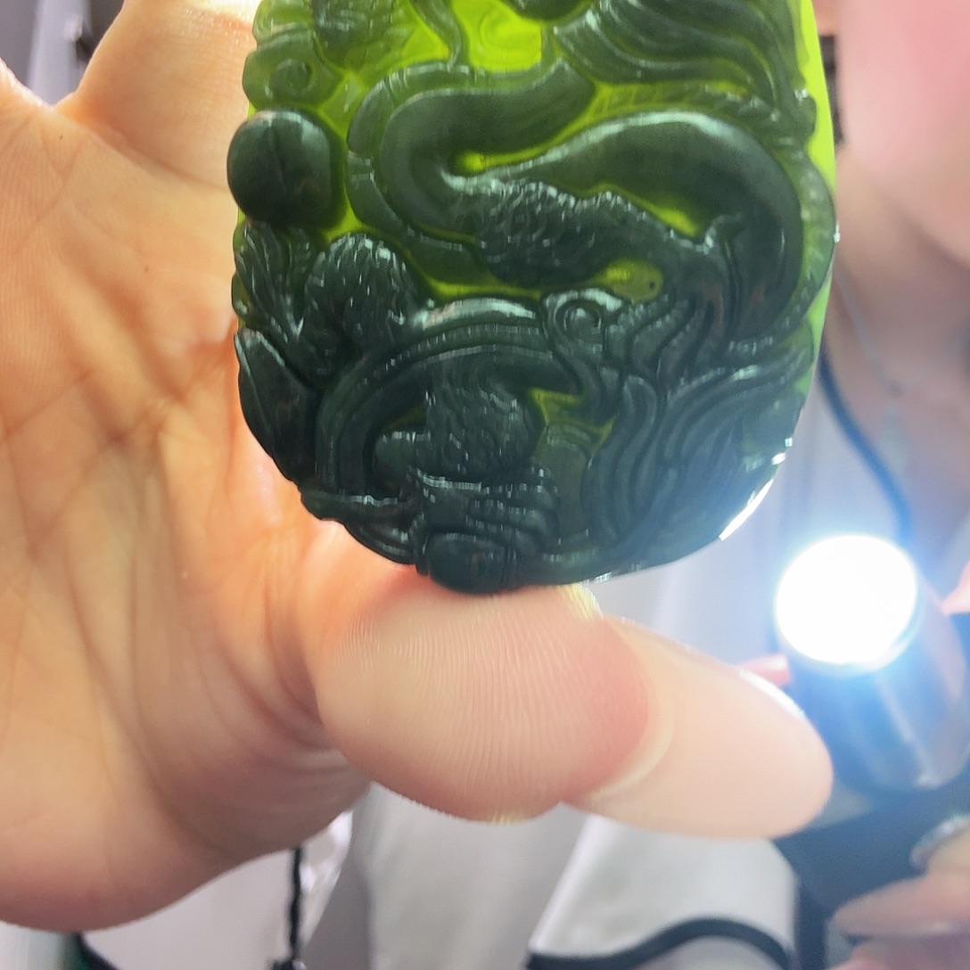 和田玉龙牌未镶嵌