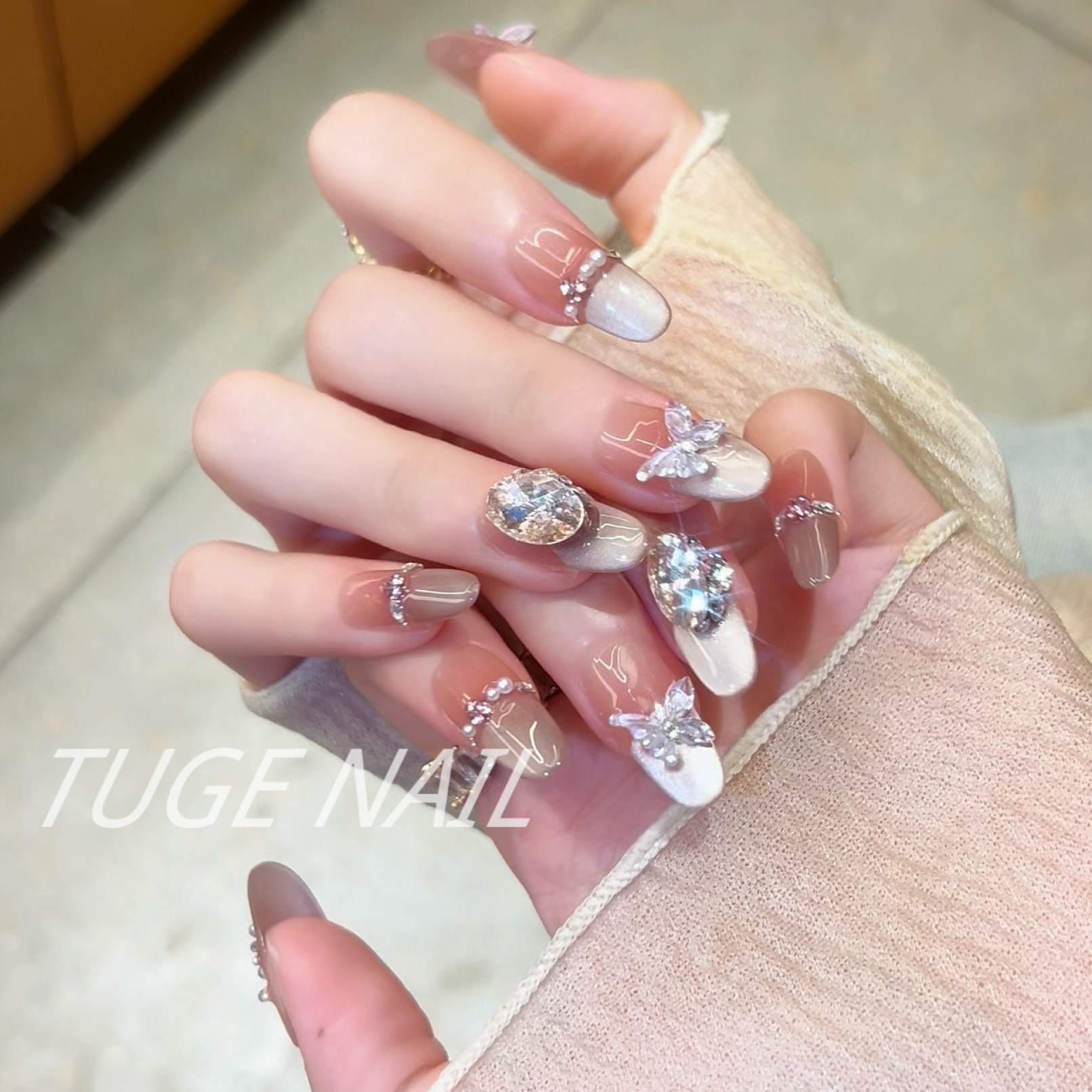 TugeNail“心动讯号"25年新款美甲高级水晶蝴蝶设计款穿戴美甲TGJJ