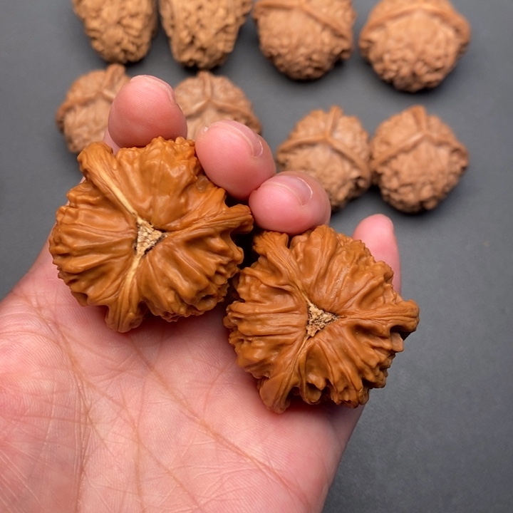 文玩核桃吊坠超***』