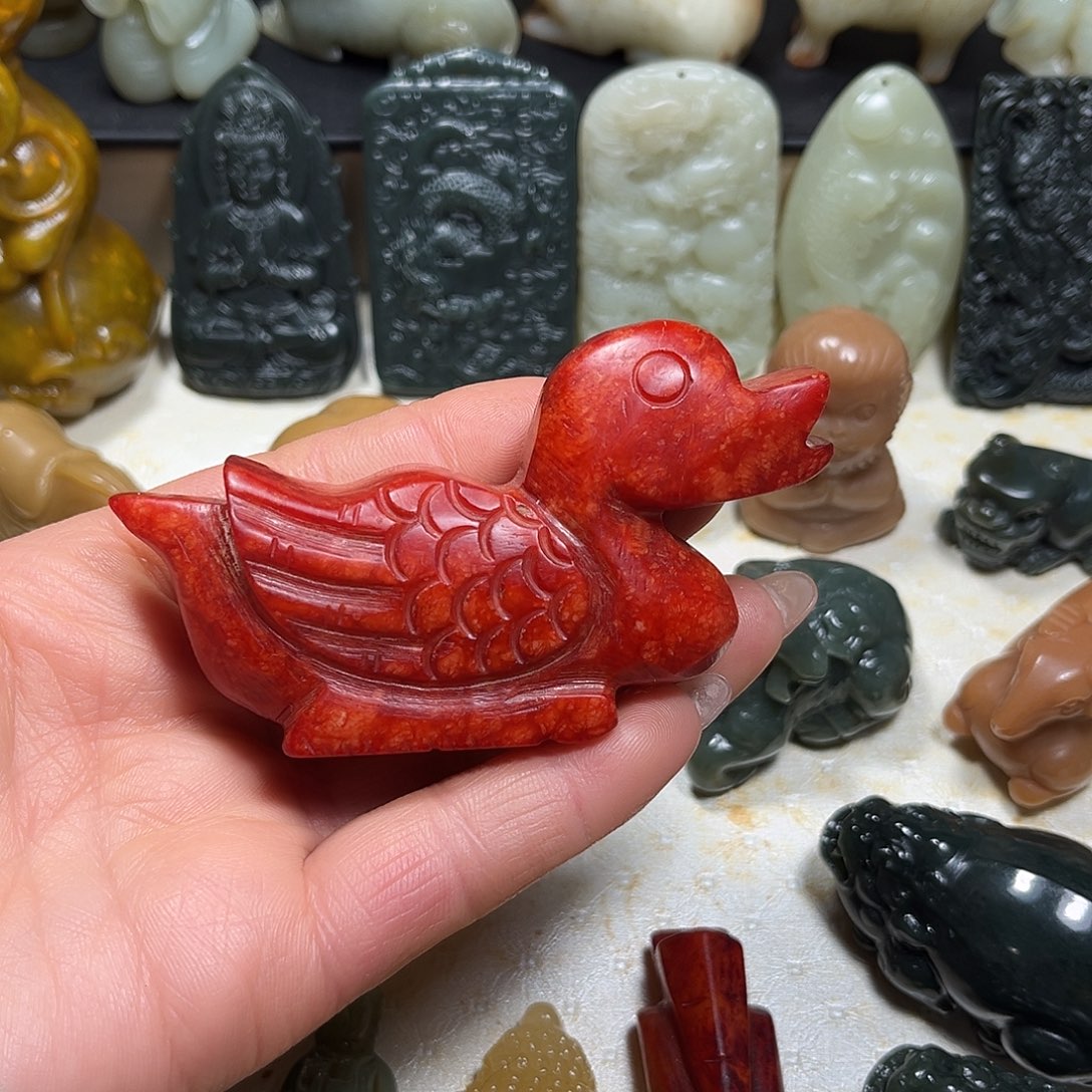 白玉菩提吊坠白玉菩提吊坠