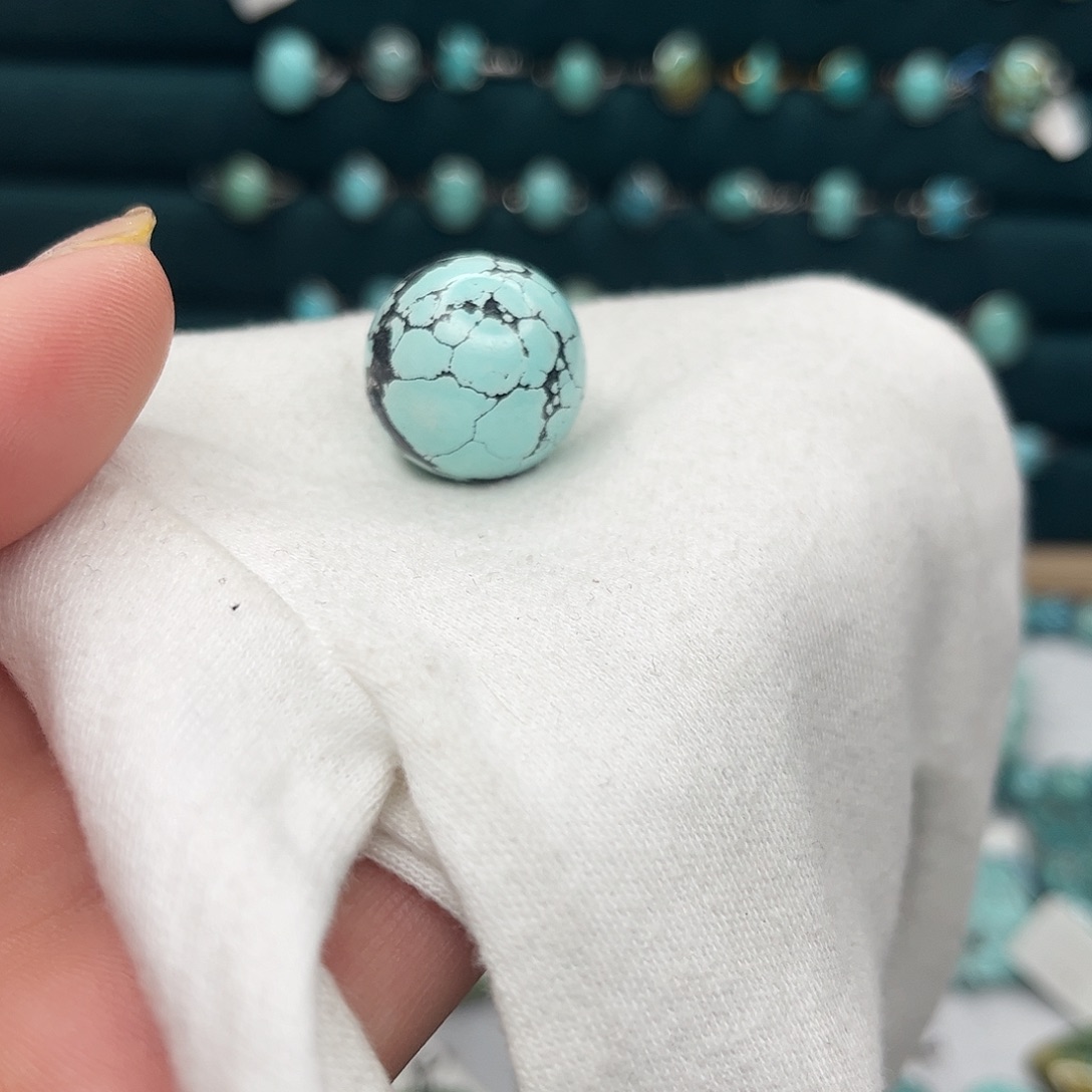 绿松石绿松石未镶嵌