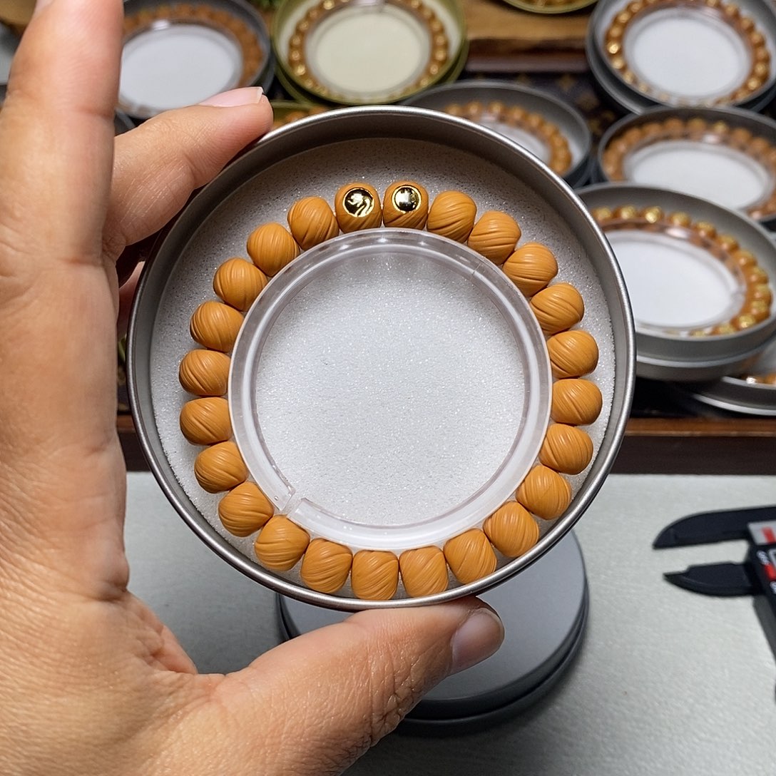 猴头核桃手串88号浩瀚乾坤定风珠10左右