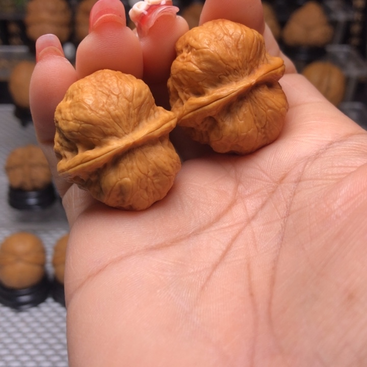 橄榄核吊坠3玉龙金蟾