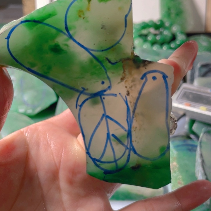 石英质玉未镶嵌珠宝半成品